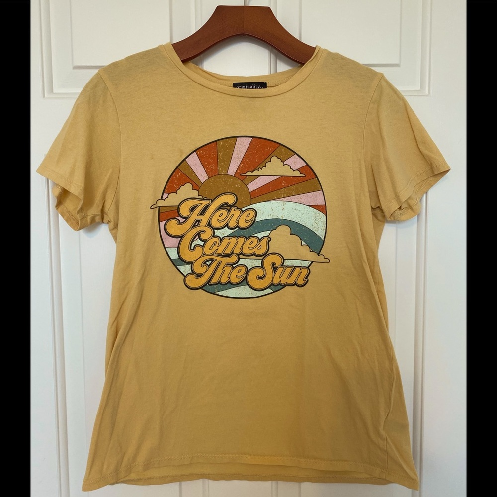 Womens tee shirt